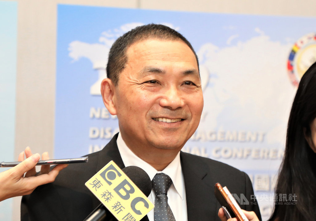 對於鴻海創辦人郭台銘宣布不參與2020總統連署,新北市長侯友宜(圖)17日受訪表示,每個人真的只要做好自己角色,全力為台灣、中華民國做事,相信台灣就會更好;郭台銘選擇走自己的路,每個人都要給予祝福。中央社記者王鴻國攝 108年9月17日