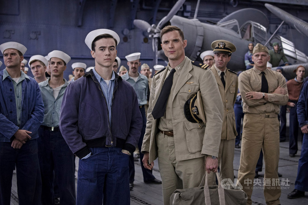 電影「決戰中途島」集結包括基安強生(Keean Johnson)(前左)、艾德斯克林(Ed Skrein)(前右)等多名好萊塢新生代男星,攜手重現二次世界大戰時期的關鍵戰役。(双喜電影提供)中央社記者洪健倫傳真 108年9月17日