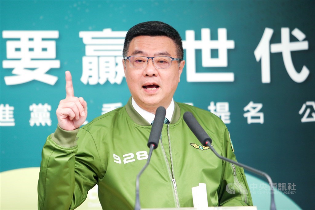 民進黨主席卓榮泰18日提到,9月28日是民進黨黨慶,剛好距離選舉整整15週,他要求中央黨部訂定百日作戰大計畫,每一週要有既定進步,每一天要有必定達到的目標。中央社記者王騰毅攝 108年9月18日