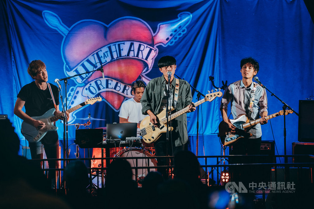 台視公司承辦GMA2019(Golden Melody Awards & Festival)金曲國際音樂節,今年擴大與國際音樂節策略聯盟計畫,由往年3個增加為6個海外音樂節,其中FLUX樂團今年代表GMA前往瑞典Live at Heart音樂節交流演出。(台視提供)中央社記者陳政偉傳真 108年9月18日