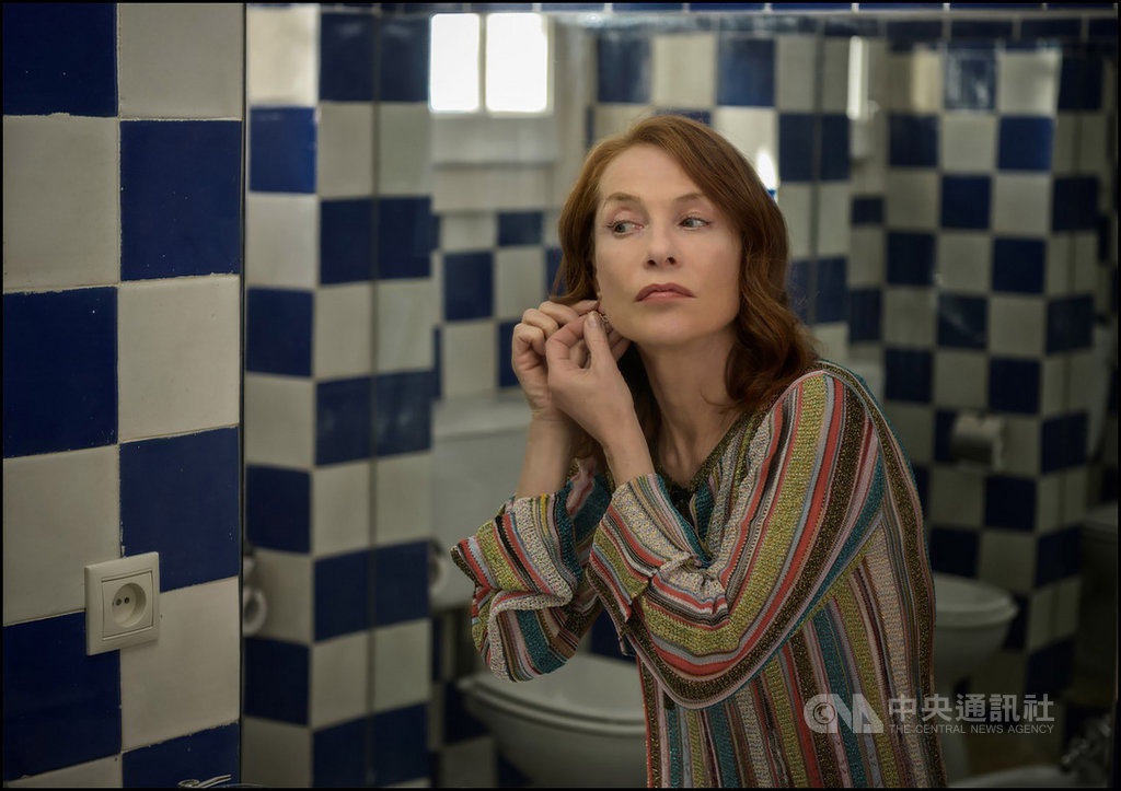 法國女星伊莎貝雨蓓(Isabelle Huppert)主演電影「仲夏家庭絮語」(Frankie),也將在2019金馬影展獻映。(金馬執委會提供)中央社記者洪健倫傳真 108年9月20日