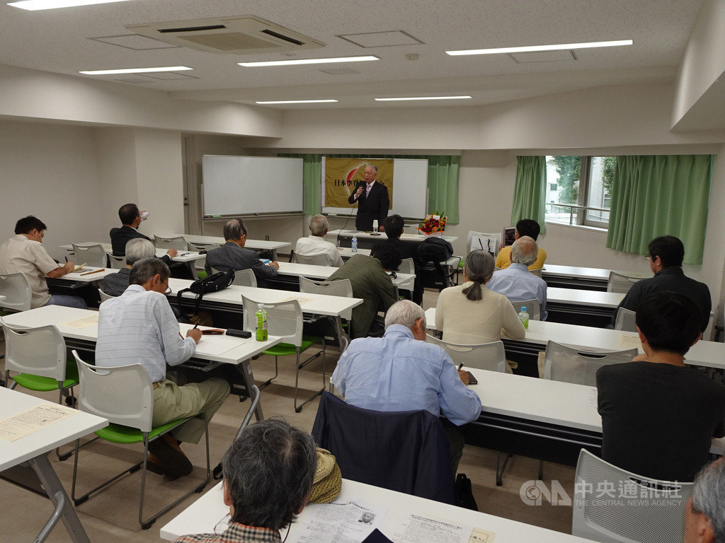 台僑團體「全日本台灣連合會」會長趙中正21日在東京演講時強調,明年一月總統大選是一場選擇自由民主主義或強權獨裁主義的選戰。中央社記者楊明珠東京攝 108年9月22日