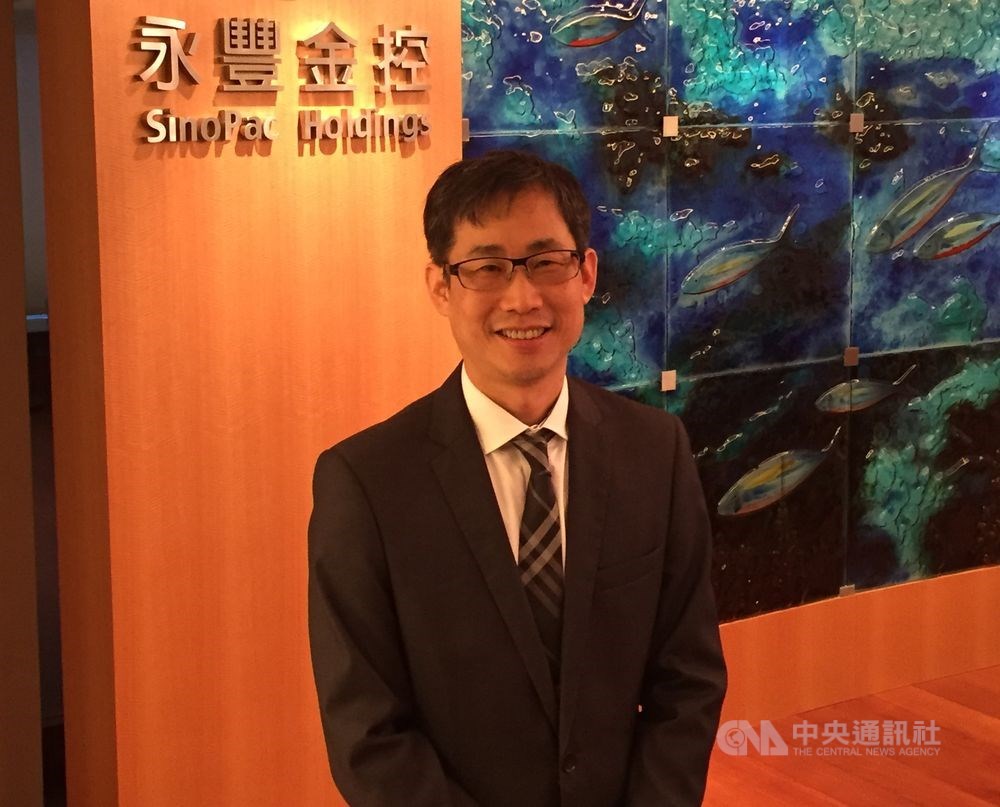 永豐金控與永豐銀行23日表示,前永豐銀總經理張晉源(圖)因刻意隱匿實際出售子行美國遠東銀行資產價值,導致交易價格被低估,嚴重影響股東權益,永豐金將提告。(中央社檔案照片)