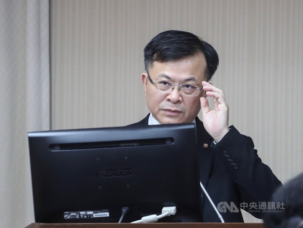 國家通訊傳播委員會(NCC)代理主委陳耀祥23日在立法院表示,5G第一波釋照競標將在12月10日展開數量與位置的公開競價,預計109年1月完成釋照作業,目前已售出7份招標文件。中央社記者裴禛攝 108年9月23日