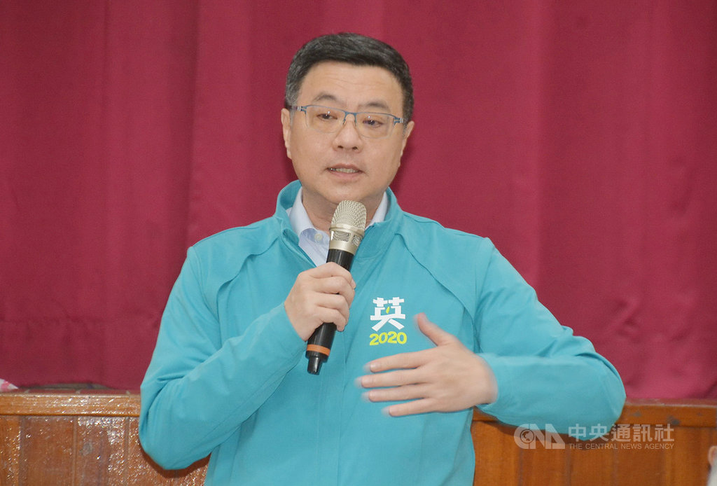 民進黨主席卓榮泰14日在新北土城輔選時表示,新北市立委選舉歷來皆是兵家必爭之地,現有民進黨9席是熱戰區,一定要全力守住。中央社記者黃旭昇新北市攝 108年10月14日