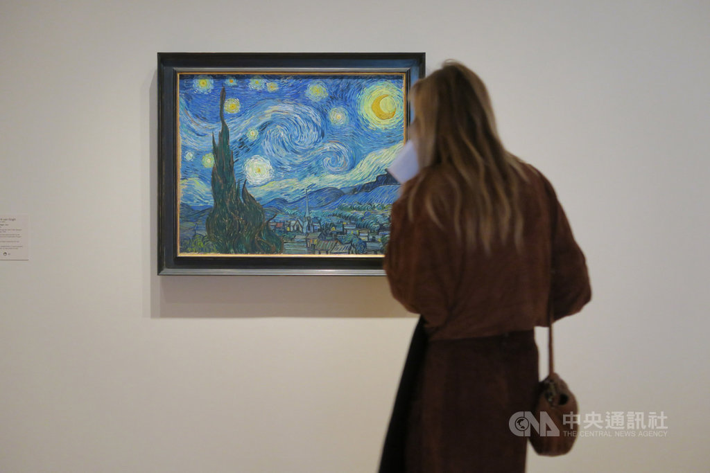 紐約現代藝術博物館收藏梵谷名畫「星夜」,這幅有130年歷史的作品被視為鎮館之寶之一。中央社記者尹俊傑紐約攝 108年10月16日