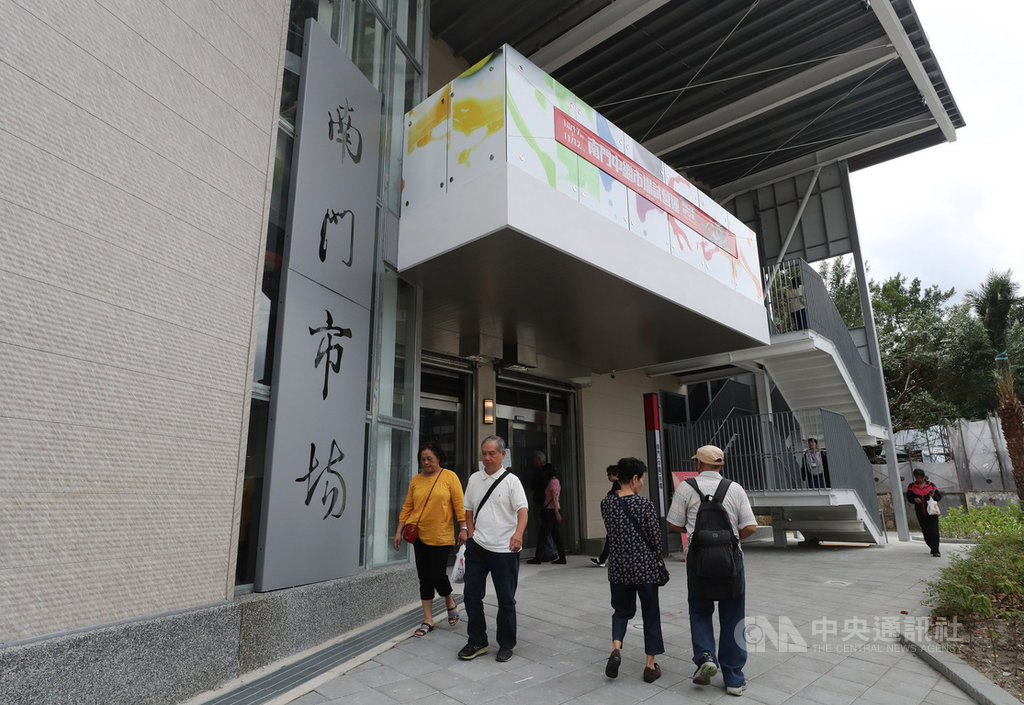 台北市南門市場7日暫停營業,攤商經多日搬遷,中繼市場17日試營運,11月13日將舉辦開幕活動。中央社記者張皓安攝 108年10月17日
