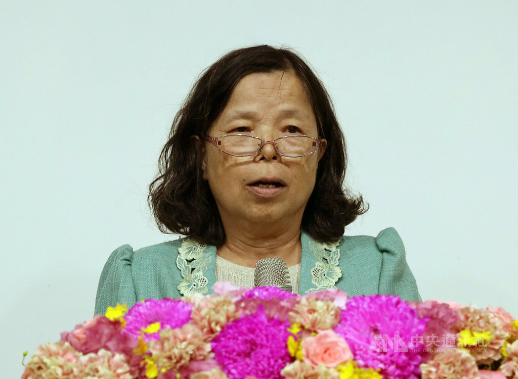 台灣食品安全及受害者權益促進協會18日下午舉行成立大會,籌備會主任委員廖脫如表示,近年台灣發生多起食安事件,過去只能由食安受害者和家屬承擔責任,政府沒有相關健康照護機制,也缺乏救濟補償,成立協會有助持續監督和倡議。中央社記者郭日曉攝 108年10月18日