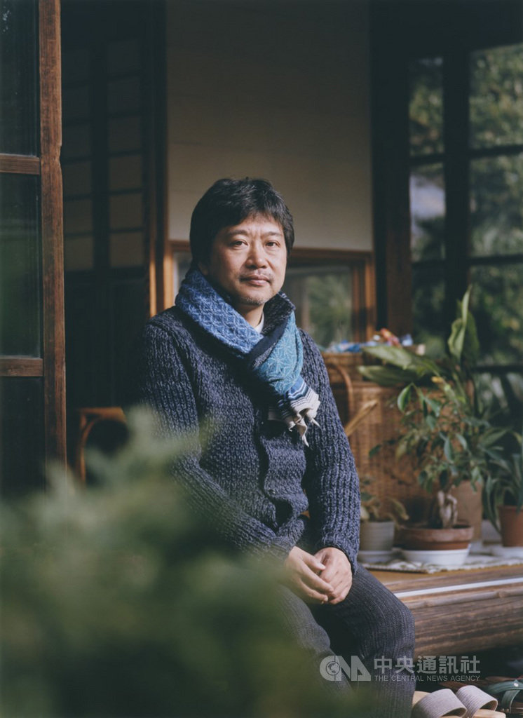 日本導演是枝裕和(圖)將於「金馬電影大師課」擔任講師,透過剖析自己的作品,分享創作的心路歷程,以及台灣電影對他在創作上的影響。(金馬執委會提供)中央社記者洪健倫傳真 108年10月18日