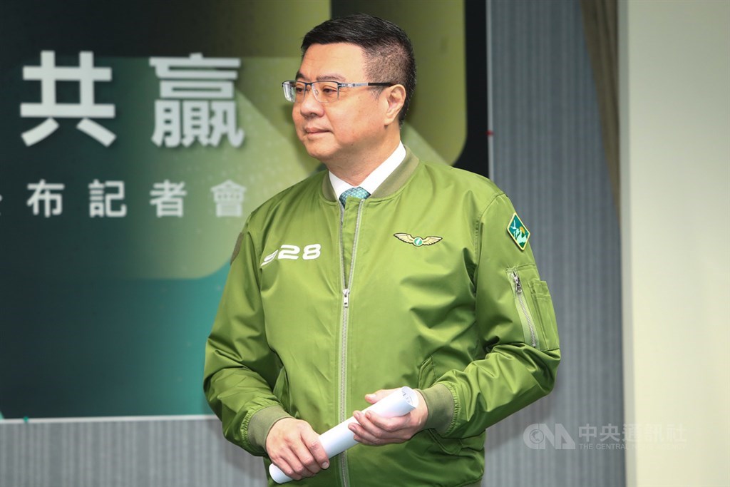 民進黨中央22日通知中執委,23日將加開中執會,預計通過不分區提名委員會組成名單。黨政人士指出,黨主席卓榮泰(圖)與立法院長蘇嘉全姪子蘇震清兩人近日對外發言比較和緩,可以感受到大家都希望好好溝通。(中央社檔案照片)