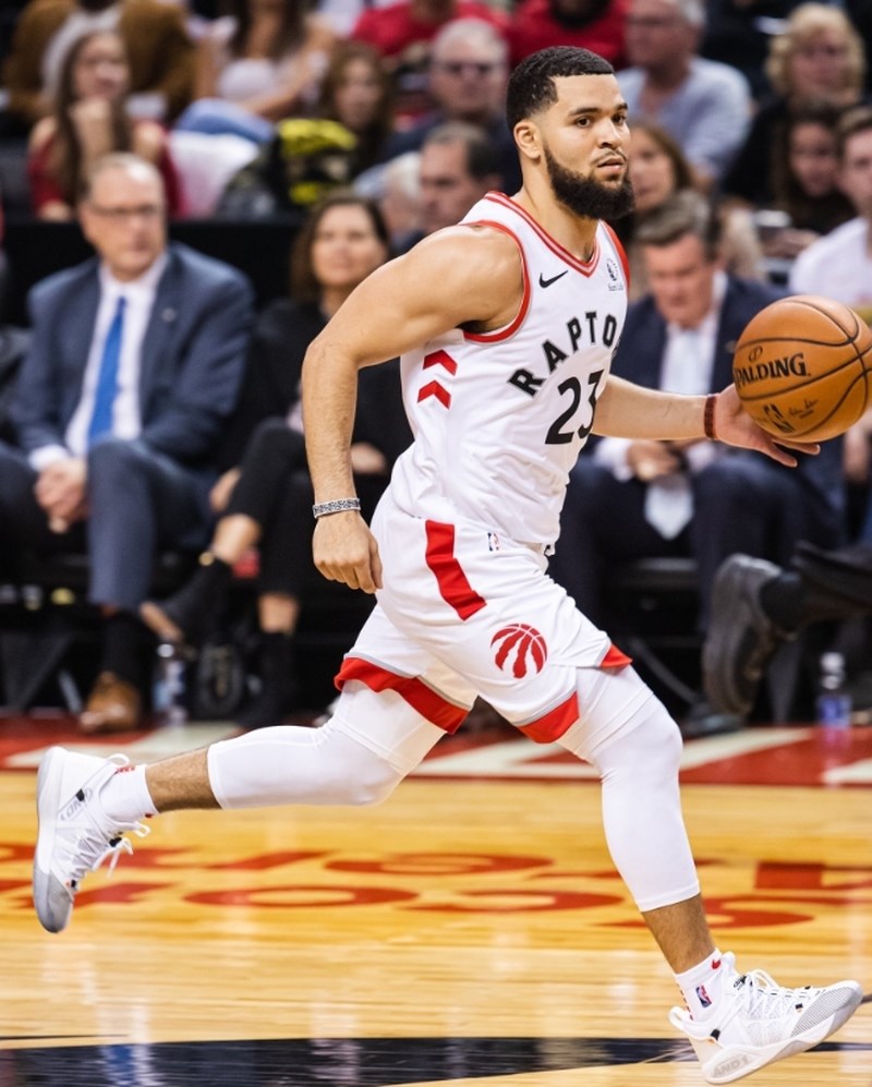 美國職籃NBA衛冕軍多倫多暴龍22日在范佛利特(圖)、西雅坎分別拿下34分帶領下,在開幕戰歷經延長賽以130比122擊敗紐奧良鵜鶘。(圖取自twitter.com/Raptors)