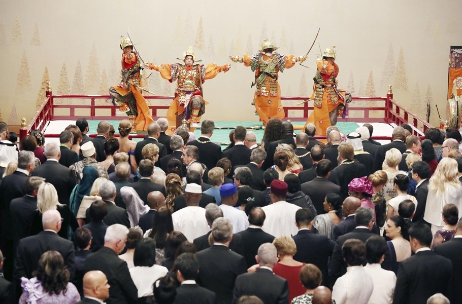 180多國元首、王族等約400人受邀出席饗宴之儀觀賞表演節目。(共同社提供)