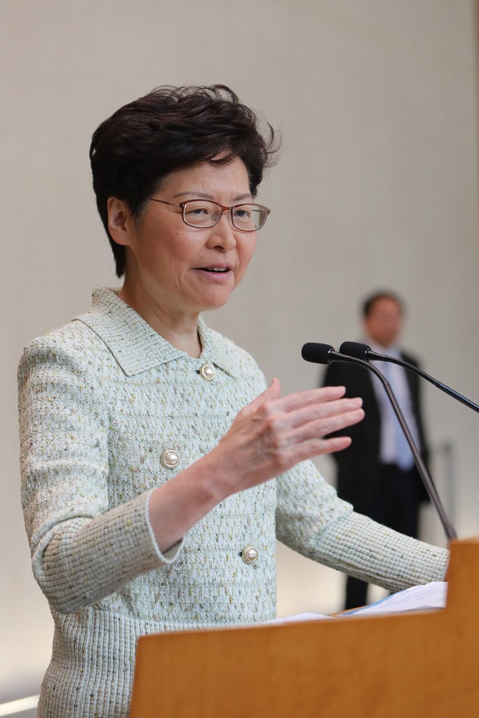香港行政長官林鄭月娥29日說,暫時不知道港女箱屍案兇嫌陳同佳將會在何時到台灣自首。(檔案照片/中通社提供)