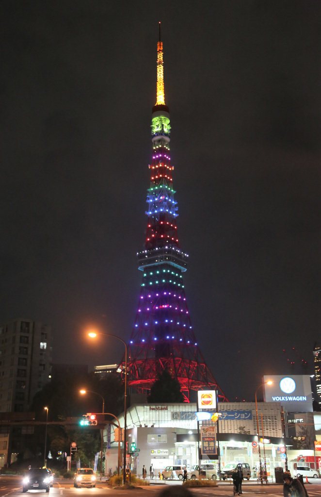 日皇德仁於5月1日即位,日本進入年號令和的時代。東京鐵塔11月7日實施主題為「無限鑽石面紗」的令和新點燈,美得讓人嘆為觀止。中央社記者楊明珠東京攝 108年11月7日