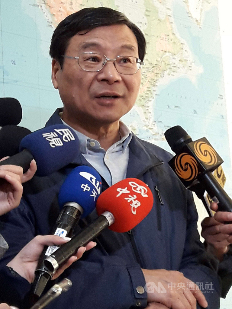 國民黨總統參選人韓國瑜11日宣布副手是前行政院長張善政。對此,國民黨立委曾銘宗(圖)接受媒體聯訪時表示,相輔相成、戰力加分。中央社記者范正祥攝 108年11月11日