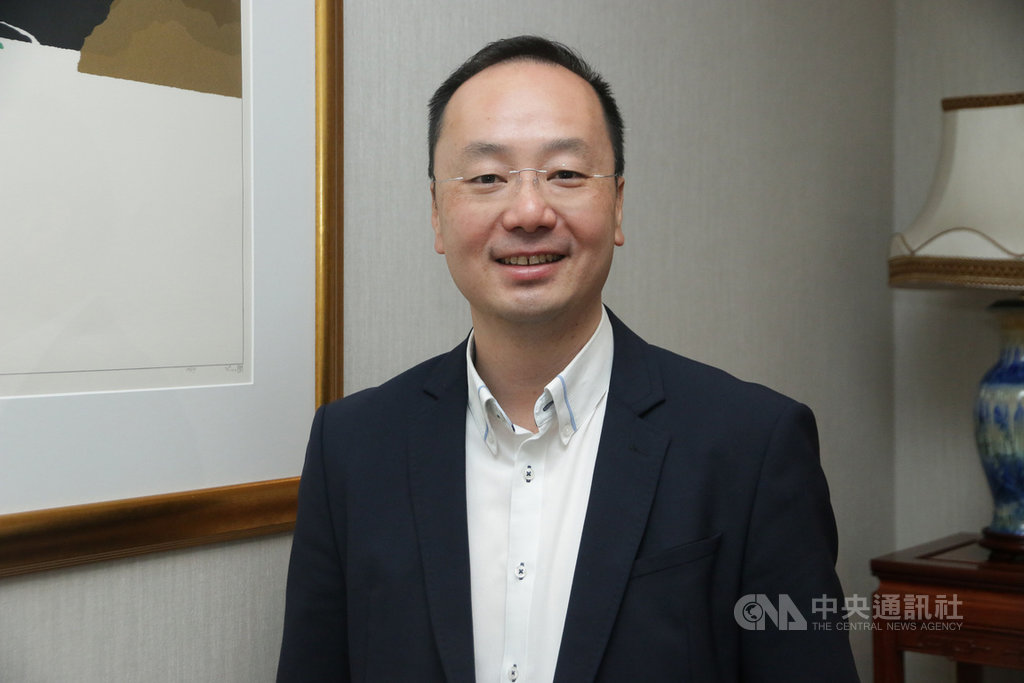 南非約翰尼斯堡公共安全局長孫耀亨(圖)為台商第二代,是南非首名華裔政務官,12日獲邀參加調查局台灣亞西論壇,希望吸取執法經驗。中央社記者蕭博文攝 108年11月12日
