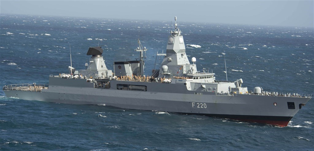 德國周刊16日報導,德國正考慮派軍艦通過南海和台灣海峽。圖為德國海軍護衛艦。(圖取自維基共享資源,版權屬公有領域)