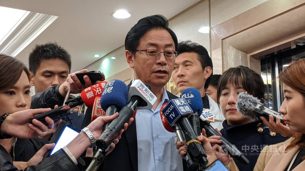 國民黨副總統參選人張善政20日表示,政黨票就隨心而去,畢竟他無法昧著良心替不分區名單背書。中央社記者王承中攝 108年11月20日