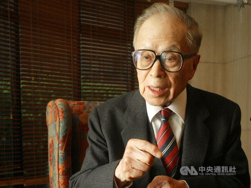 葉明勳頭銜眾多,但他衷心自我期許的,始終是一個新聞從業員。(中央社檔案照片)