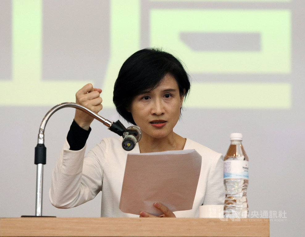 全國社區營造會議1日閉幕,文化部長鄭麗君表示,面對社造的願景,應該展望讓社造持續在地參與,並達成社會改造。中央社記者郭日曉攝 108年12月1日