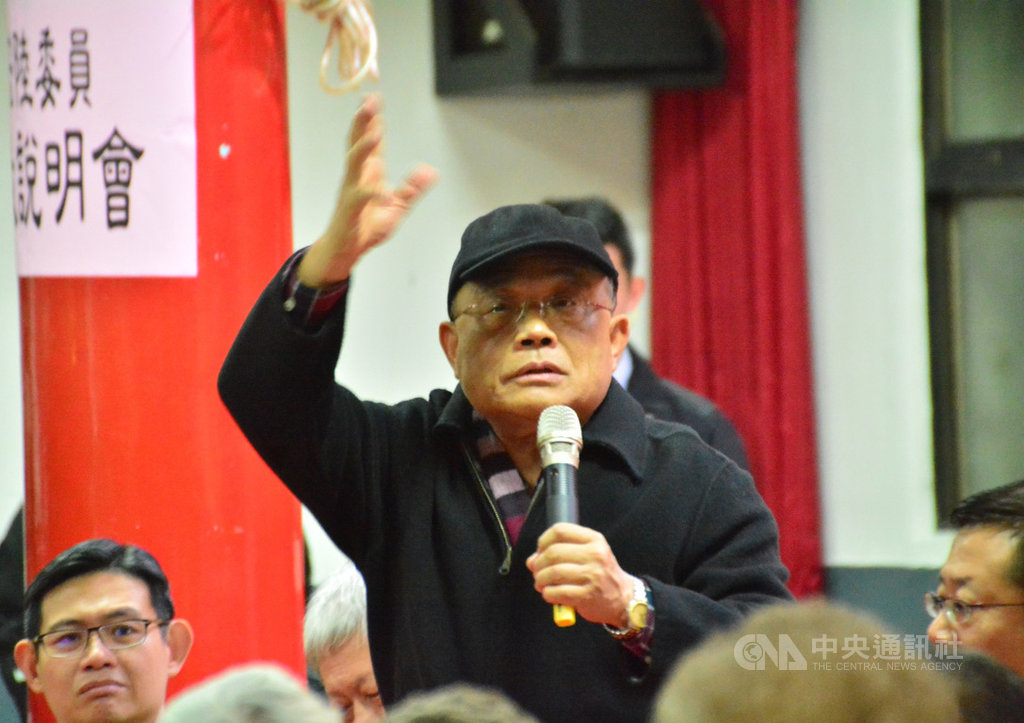 行政院長蘇貞昌(中)7日晚間到新北市板橋區輔選時表示,民進黨是會執政的政府,呼籲選民要顧好新北市,若立委選舉新北市大贏,全國就會大贏。中央社記者黃旭昇新北市攝 108年12月7日