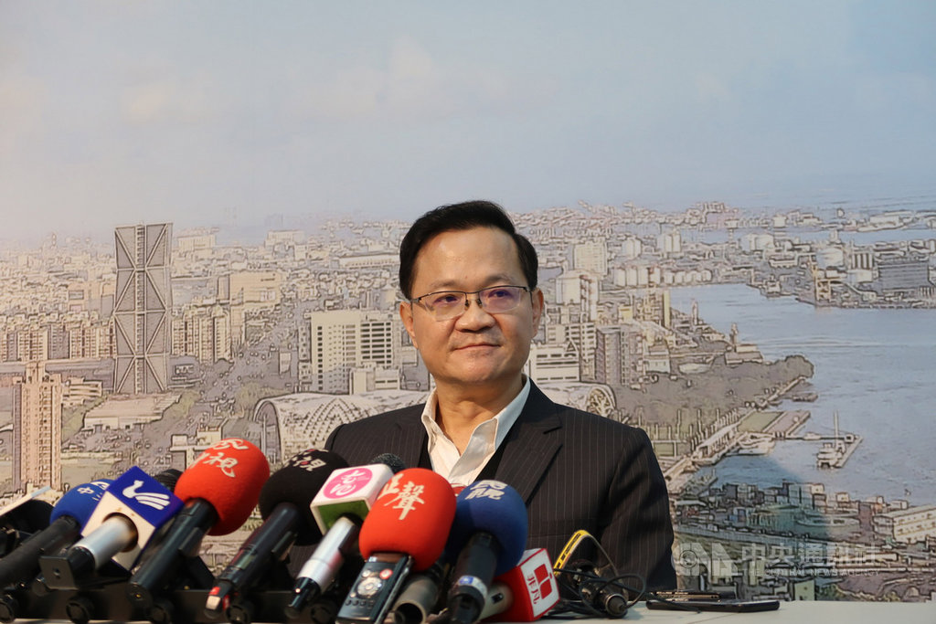 國民黨總統參選人競辦總發言人王淺秋閃辭高雄市新聞局長,但被發現她任內有相關輿情標案預算未過先招標的情形。高雄市新聞局長丁樂群(圖)9日說明,新聞局預算尚未經議會審通過先招標依法有據,且預算執行無關選舉。中央社記者王淑芬攝 108年12月9日