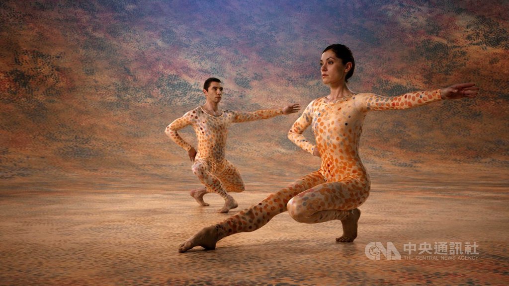 紀錄片「Cunningham 機遇之舞」,紀念現代舞大師摩斯康寧漢(Merce Cunningham)百歲冥誕。邀請康寧漢舞團前任舞者珍妮佛葛根及羅伯特史雲頓,擔任本片編舞總監與監督,重現康寧漢在1942年到1972年間編創的舞作。(天馬行空提供)中央社記者洪健倫傳真 108年12月11日