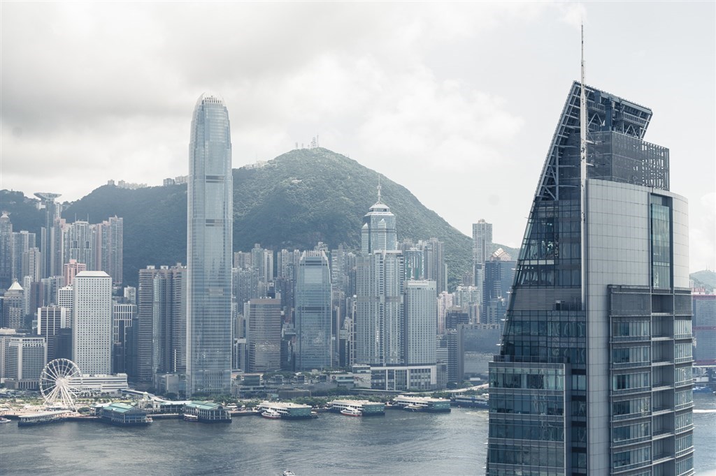 國際信評中心惠譽在美東時間11日發表報告稱,目前沒有證據顯示社會動盪會損害香港作為全球金融中心的地位。(示意圖/圖取自PAKUTASO圖庫)