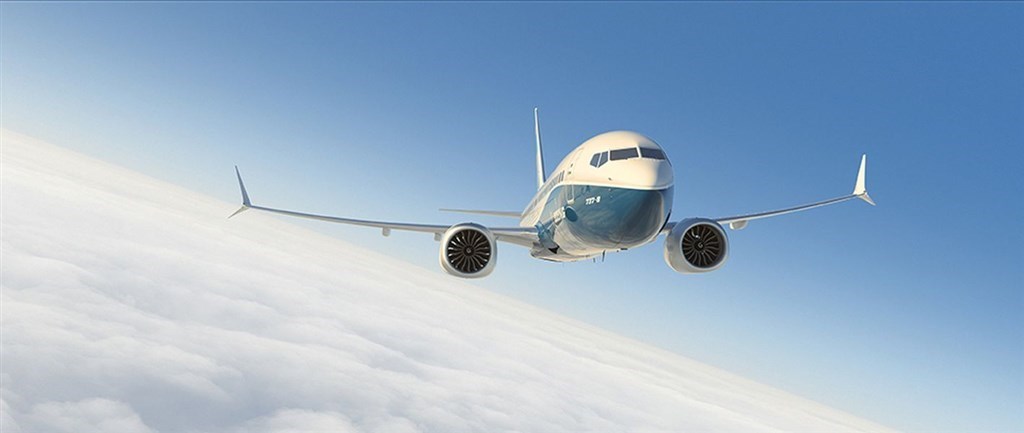 知情人士15日透露,波音正考慮暫時停產或減產737 MAX客機。圖為737 MAX機型。(圖取自波音公司網頁boeing.com)