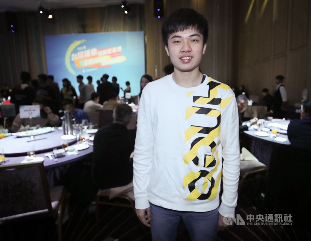 國際桌球總會2日公布最新世界排名,台灣桌球小將林昀儒(圖)2019年年底年終總決賽8強止步,排名從第7,上升1名,來到生涯新高第6。(中央社檔案照片)