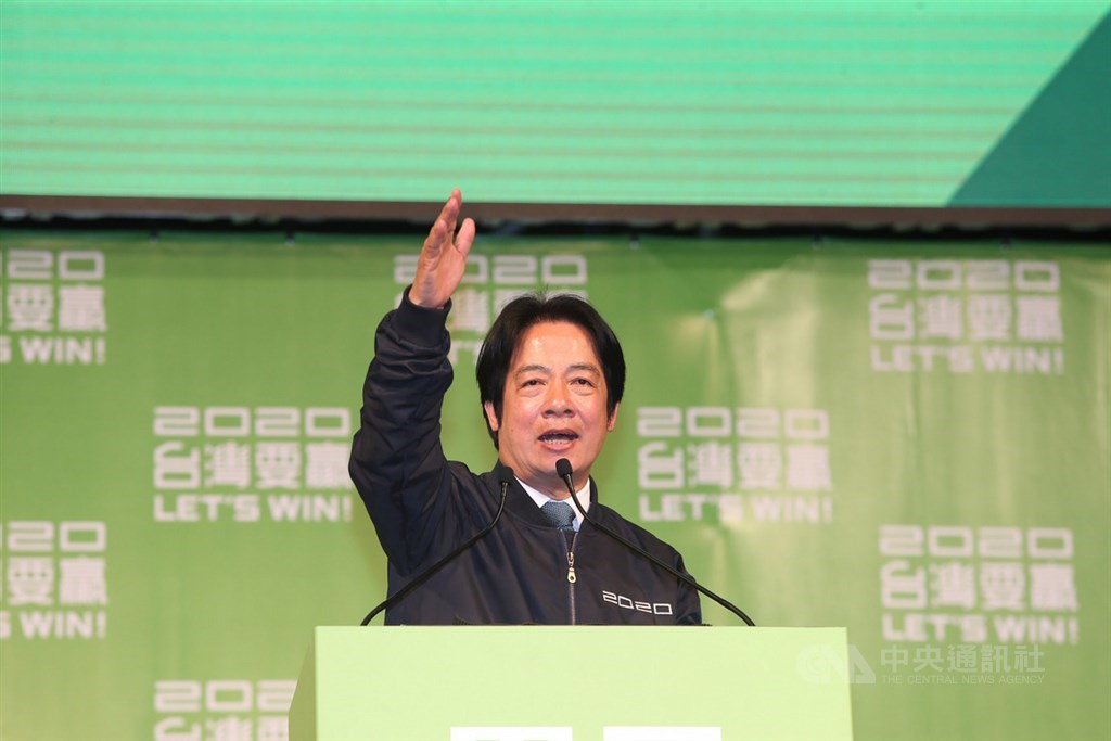 民進黨總統候選人蔡英文與副總統候選人賴清德(圖)11日高票勝選,賴清德堪稱歷來輔選能量最強的副手,民進黨最後促成英德配最強組合,也被公認是勝選關鍵。中央社記者郭日曉攝 109年1月11日