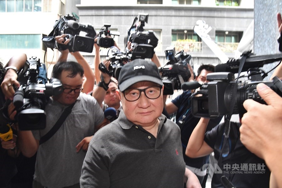 前太平洋電線電纜公司董事長孫道存(前)涉嫌挪用太電旗下基金會資金,用來支應訴訟費等私人開銷,一審遭判一年半,經上訴,二審多次開庭後,他日前撤回上訴而確定,將發監執行。(中央社檔案照片)