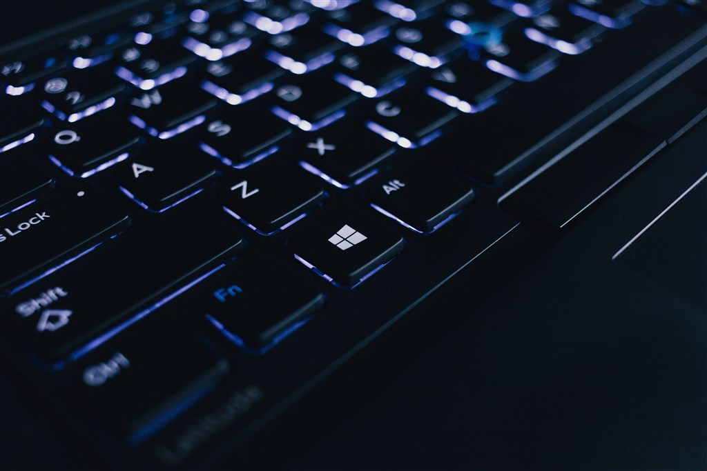 美國國家安全局日前知會科技巨擘微軟公司,Windows操作系統存在嚴重瑕疵,微軟14日發布重大安全更新。(圖取自Unsplash圖庫)
