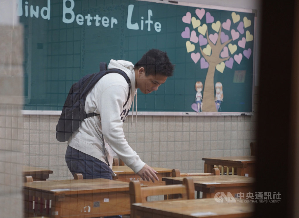 109學年度學科能力測驗將於17日至18日舉行,16日下午開放考生查看試場。中央社記者徐肇昌攝 109年1月16日