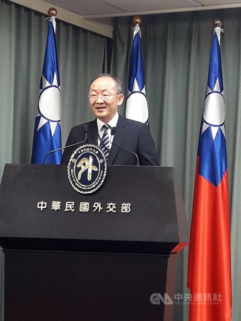 外交部國際組織司司長陳龍錦16日在例行新聞說明會回應媒體詢問時表示,有理由相信歐盟國家今年對於台灣參與國際組織的支持,會比往年更強。中央社記者范正祥攝 109年1月16日
