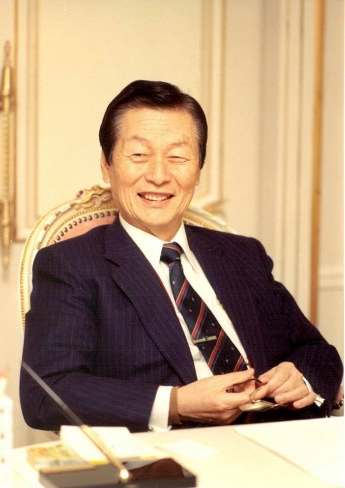 樂天集團創始人辛格浩19日下午在首爾病逝,享耆壽98歲。(圖取自facebook.com/lotte)