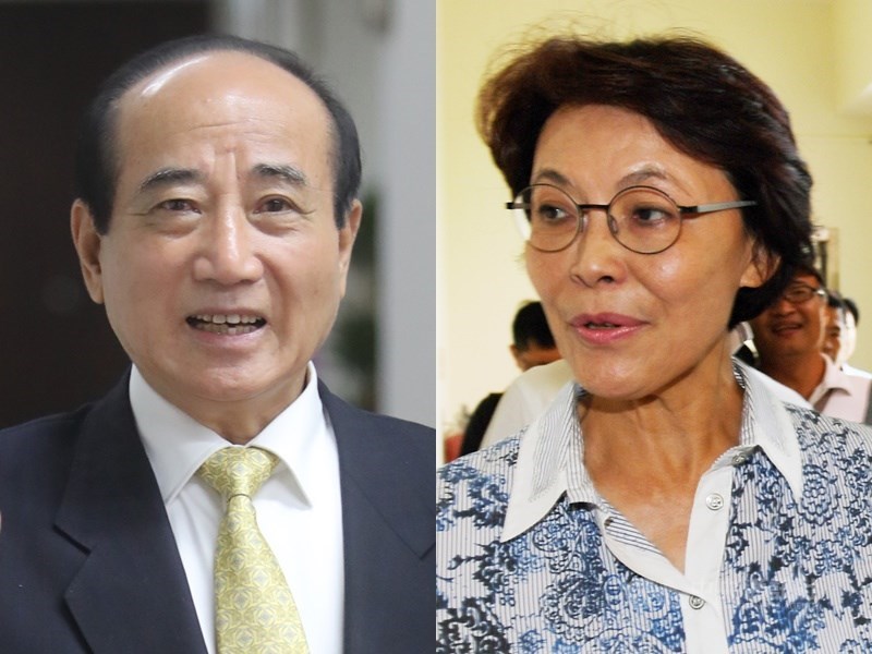 立法院臨時會20日完成總預算審查,第9屆立法院步入尾聲,前立法院長王金平(左)、國民黨立委黃昭順(右)等資深立委將與立法院道別。(中央社檔案照片)