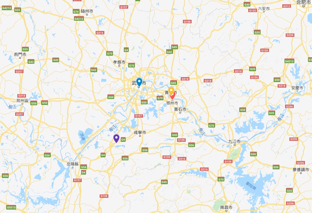 為防範武漢肺炎蔓延,武漢(藍標處)23日宣布封城後,鄰接武漢的湖北省黃岡市(黃標處)、鄂州市(紅標處)和赤壁市(紫標處)也都宣布封城。(圖取自Google地圖google.com/maps)