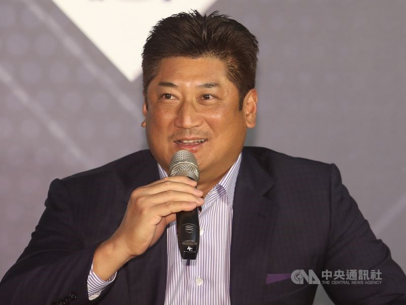 中華棒球協會理事長辜仲諒涉案被限制出境,因參加3月在瑞士舉行的「世界棒壘球總會新總部落成典禮」,聲請暫時解除限境。(中央社檔案照片)