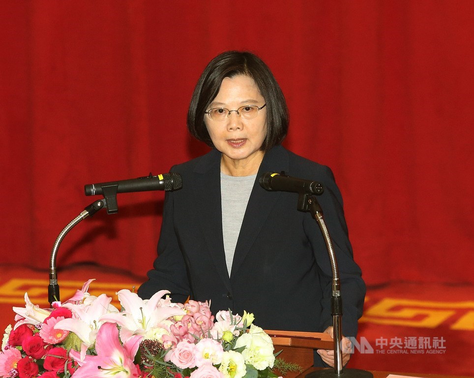 總統蔡英文18日表示,監察院將設國家人權委員會,新一屆監委,除了院長是國家人權委員會的主委外,將有7位具有人權相關背景的監委是當然委員。(中央社檔案照片)