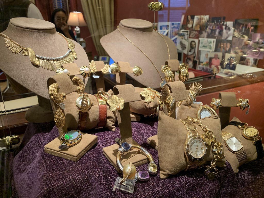 紐約市珠寶週舉辦期間,麥迪遜大道沿線多家珠寶業者敞開大門,以講座、展覽、私人參觀等形式提供民眾一窺珍貴珠寶的機會。中央社記者尹俊傑紐約攝 109年2月19日