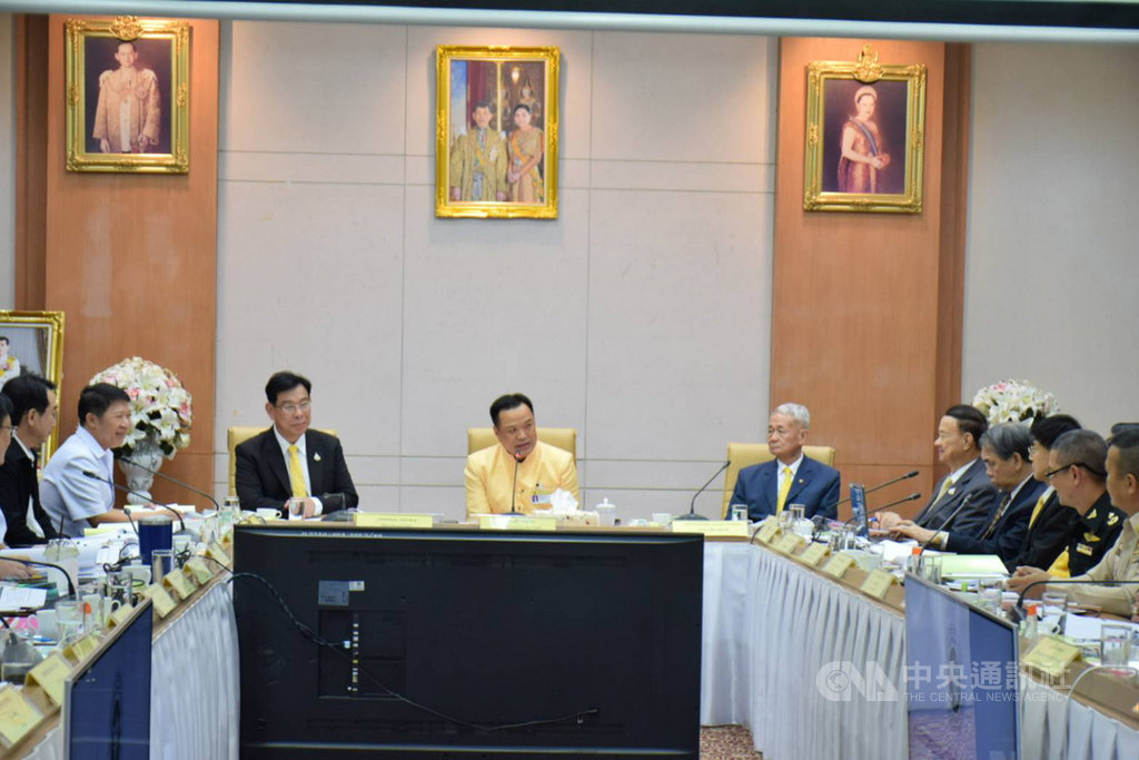 泰國國家傳染病控制委員會(National Committee for the Control Infectious Diseases)24日開會,決定將武漢肺炎列為危險傳染性疾病。(泰國公共衛生部提供)中央社記者呂欣憓曼谷傳真 109年2月24日