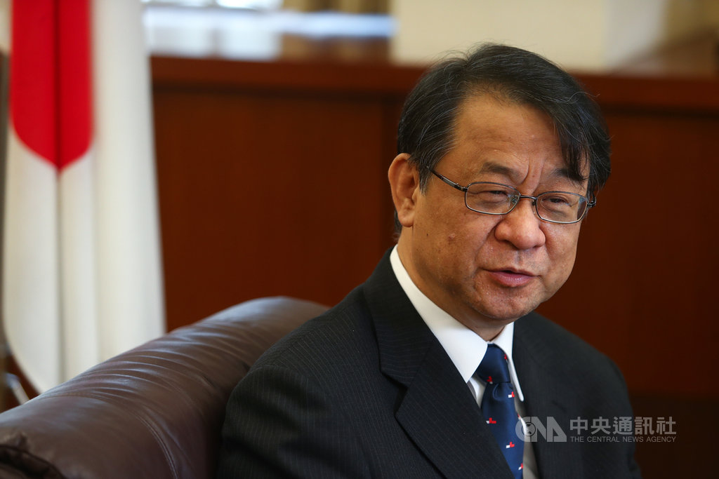 日本台灣交流協會台北事務所代表泉裕泰說,看到台灣非常果斷的防疫模式,以及台灣民眾對防疫的高度重視、有秩序的行動,令他感到印象深刻,日本應該可以跟台灣學習很多事情。中央社記者王騰毅攝 109年2月26日