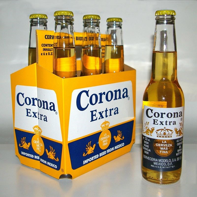 受到旗下可樂娜啤酒(Corona)英文名稱與冠狀病毒(coronavirus)撞名拖累,全球釀酒業巨擘安海斯-布希英博集團在中國的利潤損失逾50億元。(圖取自維基共享資源;作者N-Lange.de,CC BY-SA 3.0)