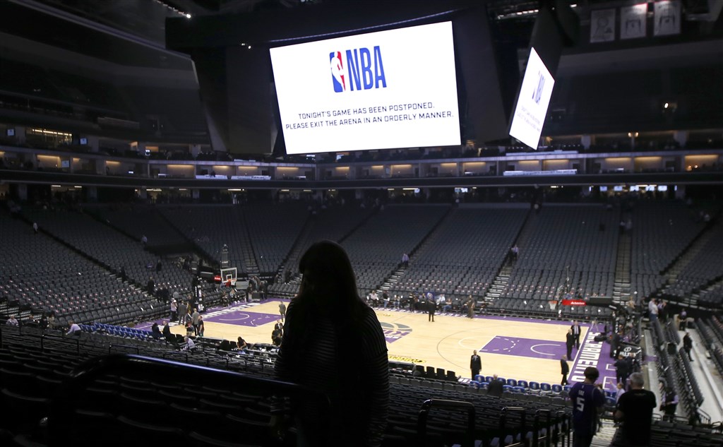 NBA因為猶他爵士隊法籍中鋒戈貝爾確診感染武漢肺炎,宣布停賽。(美聯社)