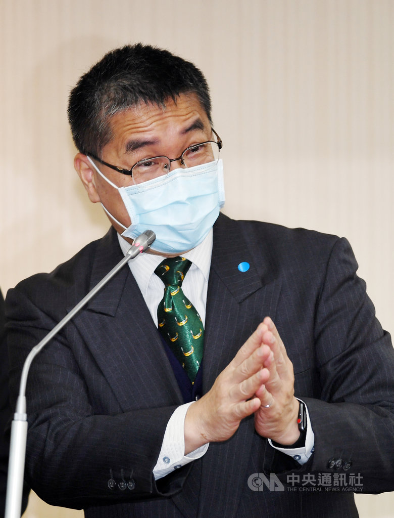 內政部長徐國勇(圖)1日在立法院內政委員會表示,國土計畫法修正草案有爭議的部分,「內政部都聽到了」,有立委建議盼能先暫緩、待社會有共識再處理,內政部全部尊重立委的意見。中央社記者施宗暉攝 109年4月1日