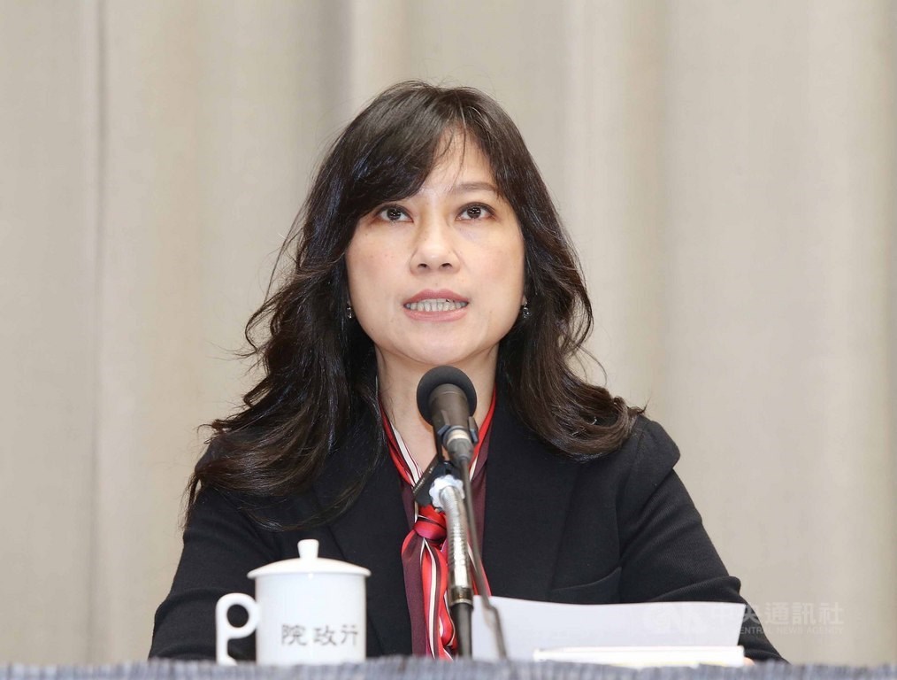 行政院發言人Kolas Yotaka 5日表示,因應武漢肺炎疫情,9日起六都代表與在較遠處辦公的部會首長可不用到行政院出席院會,改採視訊會議參與。(中央社檔案照片)