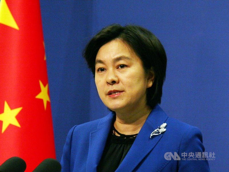 中國外交部發言體系於疫情期間措辭尖銳辛辣,頻頻惹議。中國外交部新聞司司長兼發言人華春瑩(圖)近期也與美國國務院發言人歐塔加斯對病毒起源、中國隱瞞疫情等,在推特大打口水戰。(中央社檔案照片)