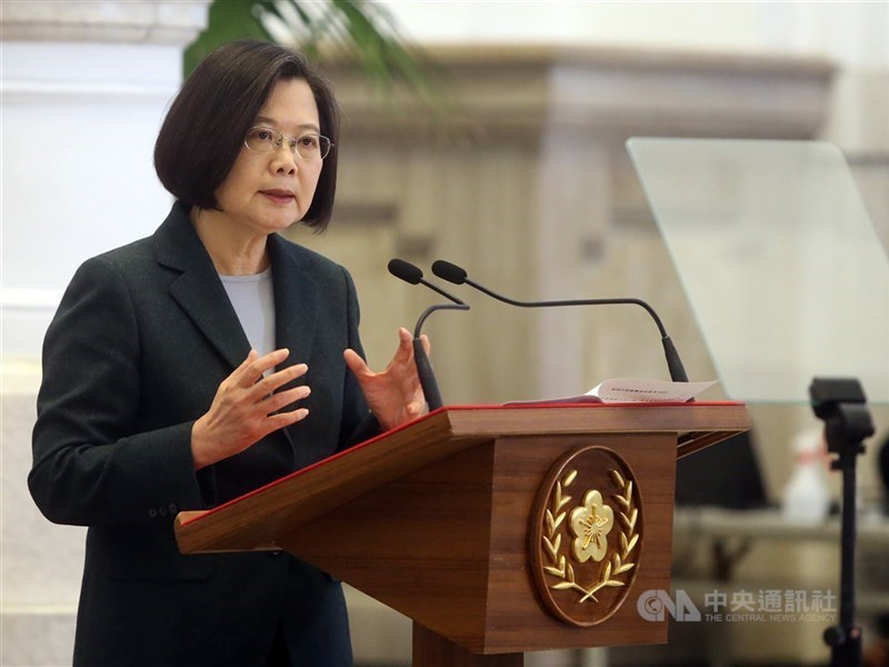 總統蔡英文21日表示,磐石艦爆發疫情,該坦承的絕不隱匿,該負責的絕不逃避。勇敢面對,才是國軍本色。(中央社檔案照片)