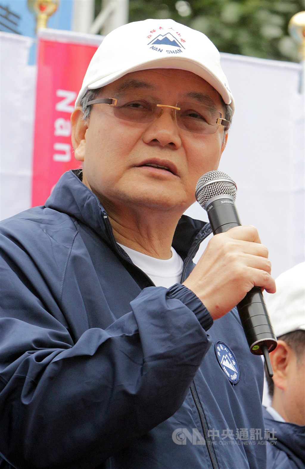 南山人壽30日表示,遭金管會停職的前董事長杜英宗(圖),將由目前的代理董事長陳棠繼任,待金管會核准生效。(中央社檔案照片)